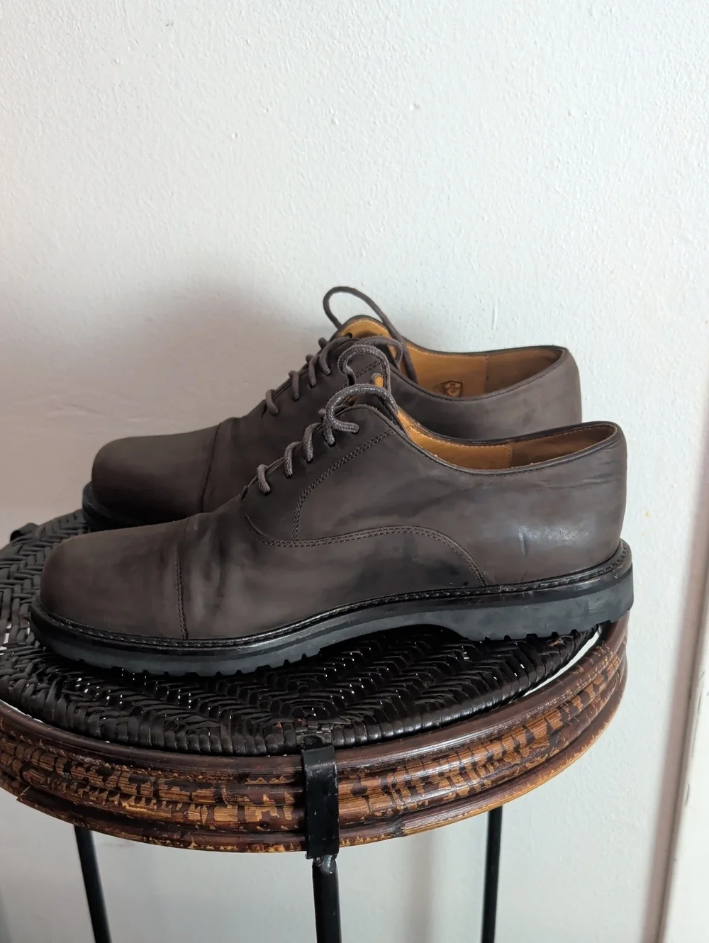COLE HAAN Men's Dark Brown Suede Oxford Cap Toe Casual WATERPROOF Men Size 10